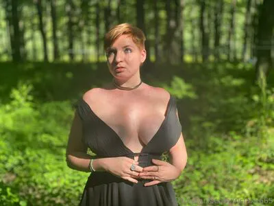 Irisjaxx665 OnlyFans Leaked Free Thumbnail Picture - #5zbR15uwJr