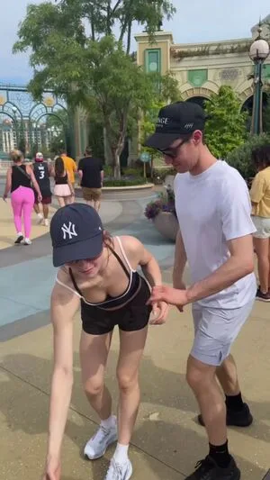 Isabeau Levito OnlyFans Leaked Free Thumbnail Picture - #7f2OSAfHpJ