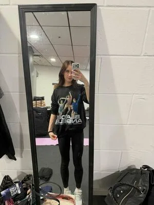 Isabeau Levito OnlyFans Leaked Free Thumbnail Picture - #e4ZigII1wt