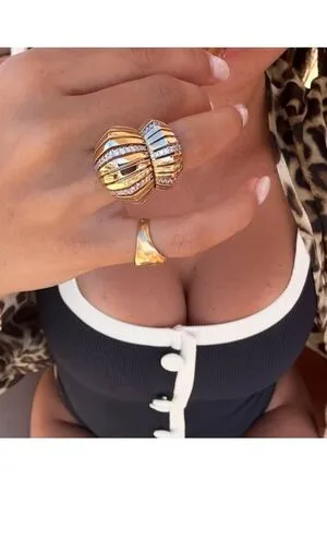 Isabeau OnlyFans Leaked Free Thumbnail Picture - #bART7jDlLi