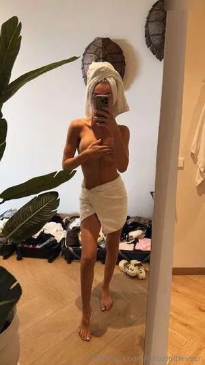 Isabel Ditlevsen OnlyFans Leaked Free Thumbnail Picture - #dAsobKikgR