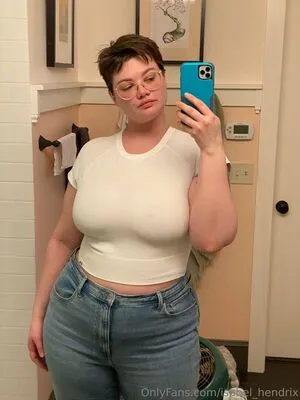 isabel_hendrix OnlyFans Leaked Free Thumbnail Picture - #5kisWbXHcC