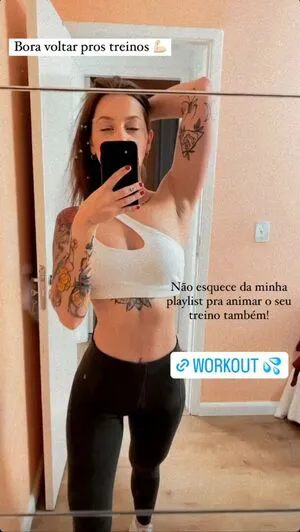 Isabela Fialho Thumbnail Picture