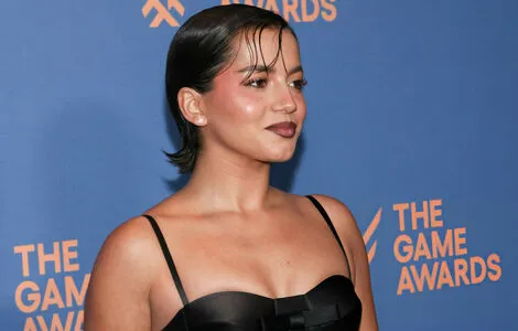 Isabela Merced OnlyFans Leaked Free Thumbnail Picture - #Qy764CA4bb