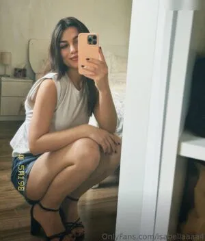 Isabellaaaa4 Thumbnail Picture