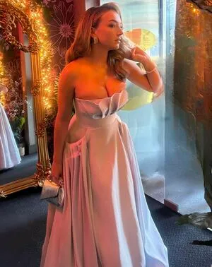 Isabelle Smith OnlyFans Leaked Free Thumbnail Picture - #dHTqjbk0JW