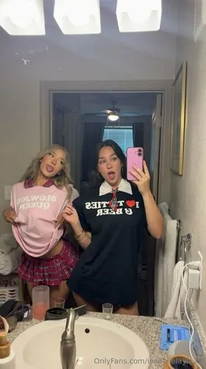 Isabellelayla25 OnlyFans Leaked Free Thumbnail Picture - #fs6VLk5CU4