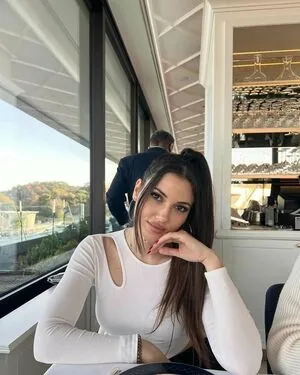 Isidora OnlyFans Leaked Free Thumbnail Picture - #4GeBAkAEPq