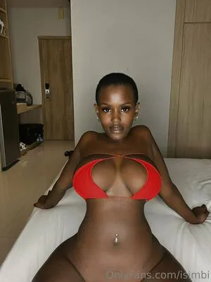 Isimbi OnlyFans Leaked Free Thumbnail Picture - #bPQGZIXNf9