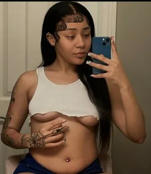 Isis Dior Thumbnail Picture