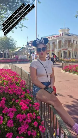 Isla Dawn OnlyFans Leaked Free Thumbnail Picture - #QSdMJhsifX