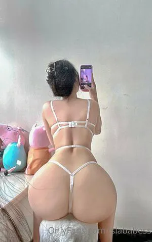 Islababess OnlyFans Leaked Free Thumbnail Picture - #ARgxQe9lVJ