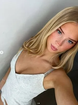 Islabarrow OnlyFans Leaked Free Thumbnail Picture - #InZ6Zzzv8A