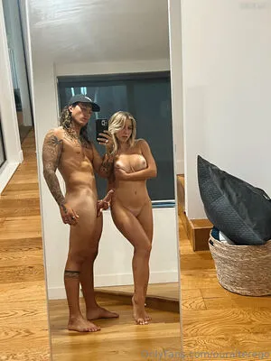 Islandbound Ontour Ouralterego OnlyFans Leaked Free Thumbnail Picture - #CxMalE0aIL