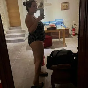 Issy Vine OnlyFans Leaked Free Thumbnail Picture - #VGggLUBoSo