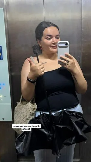 Issy Vine OnlyFans Leaked Free Thumbnail Picture - #dPZJjzA2pA
