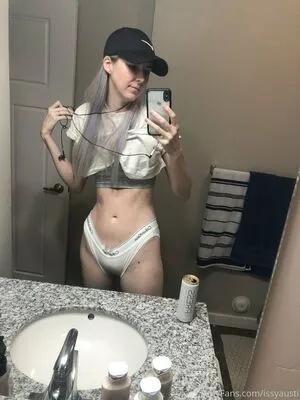 Issyausti OnlyFans Leaked Free Thumbnail Picture - #TTeJAS1a33