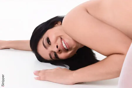iStripper OnlyFans Leaked Free Thumbnail Picture - #5izg6cdp3S