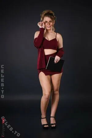 iStripper OnlyFans Leaked Free Thumbnail Picture - #cRoapbdl3X