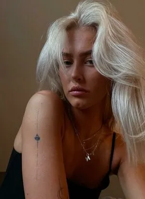 Its Emma Thumbnail Picture