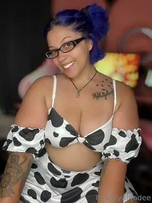 Itsaaliyahjadee OnlyFans Leaked Free Thumbnail Picture - #ye4H4GR8b5