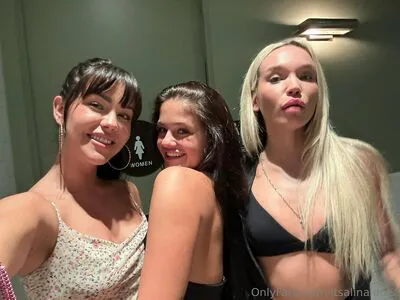 Itsalinalopez OnlyFans Leaked Free Thumbnail Picture - #WAR6ELhpRf