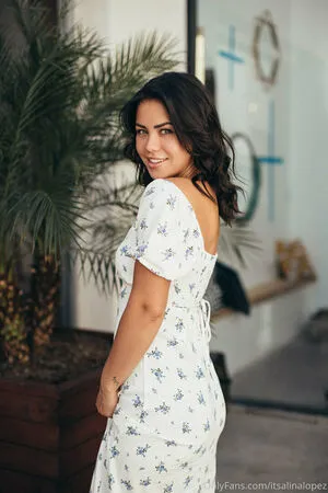 Itsalinalopez OnlyFans Leaked Free Thumbnail Picture - #gdrKKYJfYd