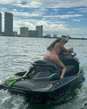 Itsambersq OnlyFans Leaked Free Thumbnail Picture - #QbXu0Atd8X