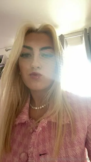 Itsbellasworld2 OnlyFans Leaked Free Thumbnail Picture - #UDIC3iqlKQ