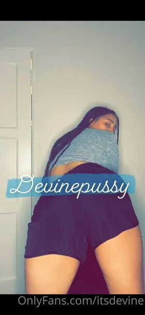 Itsdevine OnlyFans Leaked Free Thumbnail Picture - #c5FmBy2M90
