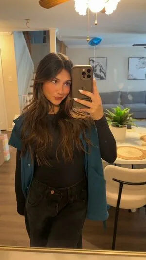 Itsellabailey OnlyFans Leaked Free Thumbnail Picture - #qxVvidtxYm