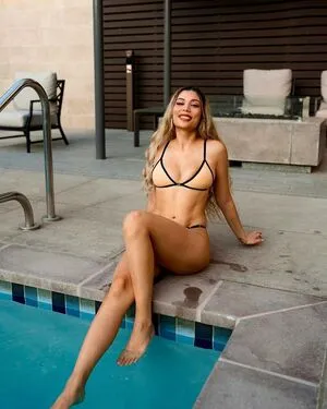 Itshellovee OnlyFans Leaked Free Thumbnail Picture - #YtUnR6fitP