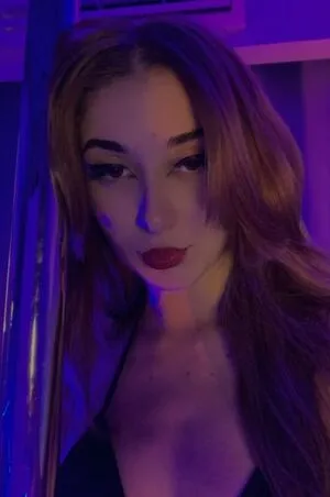 Itshottmaya Thumbnail Picture