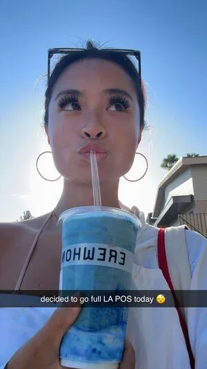 Itslaaurr OnlyFans Leaked Free Thumbnail Picture - #OTDdOExAvL