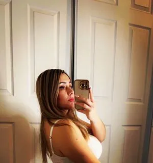 Itslauraa14 OnlyFans Leaked Free Thumbnail Picture - #A0KGOiQLg4
