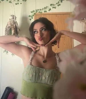 Itsmalic3 OnlyFans Leaked Free Thumbnail Picture - #4dPrR9p7Mp
