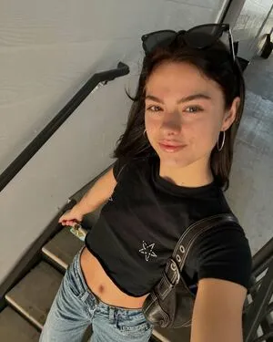 Itsolivemae Thumbnail Picture