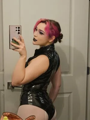 Itsqueenmanda OnlyFans Leaked Free Thumbnail Picture - #XiKvSUjjaN