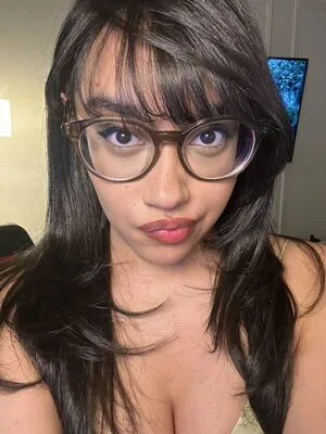 Itsqueennovaa OnlyFans Leaked Free Thumbnail Picture - #P8r9lYX310