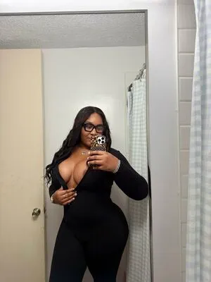 Itsriymaa OnlyFans Leaked Free Thumbnail Picture - #M5wtV39Zim