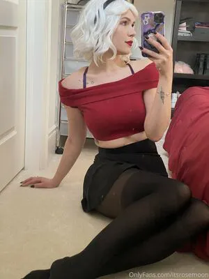 Itsrosemoon OnlyFans Leaked Free Thumbnail Picture - #DdfaJIeTIl
