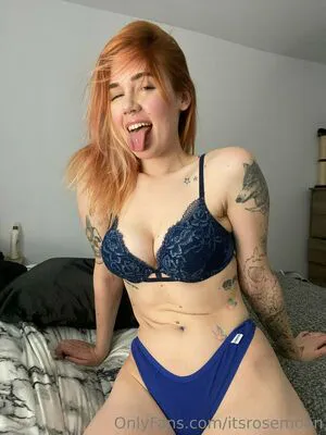 Itsrosemoon OnlyFans Leaked Free Thumbnail Picture - #pCEx837PDl