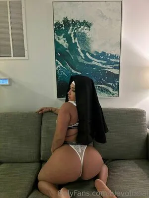 Itsschynaxx OnlyFans Leaked Free Thumbnail Picture - #vEAFebOBaz