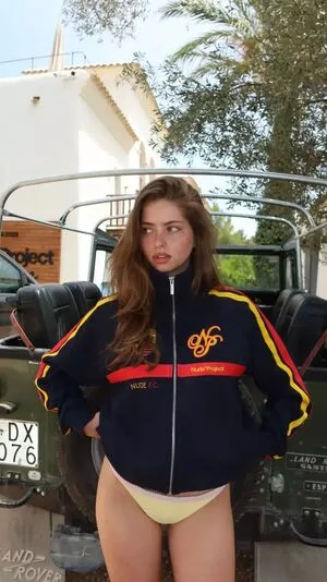 Itssluciaf OnlyFans Leaked Free Thumbnail Picture - #43pACLnX3l