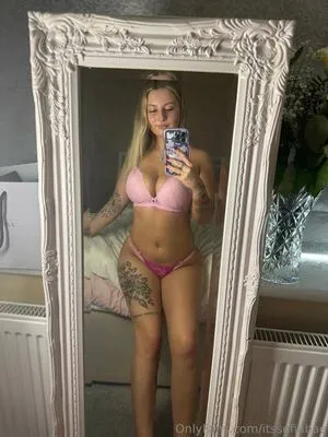 Itssofiabae OnlyFans Leaked Free Thumbnail Picture - #6QiCNOkEBR