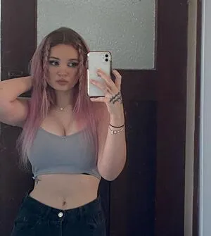 Itsssarapriv Thumbnail Picture