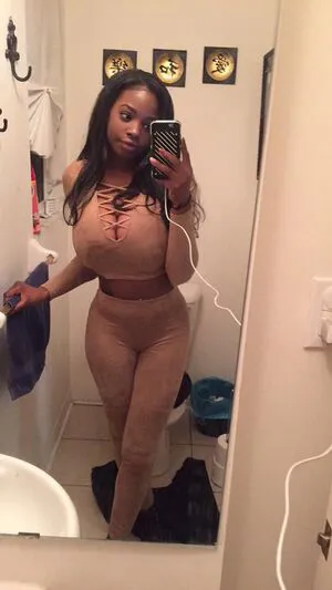 Itstaviaa OnlyFans Leaked Free Thumbnail Picture - #TbOrYA2xX4