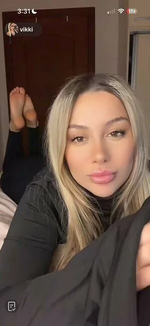 Itsvikki01 Thumbnail Picture