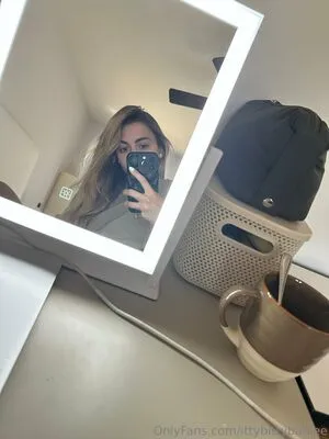 Ittybittybabiee OnlyFans Leaked Free Thumbnail Picture - #2IBylf3Ng5
