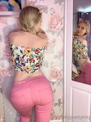 Ittybittyprettykitty OnlyFans Leaked Free Thumbnail Picture - #PCb1UWIWEu